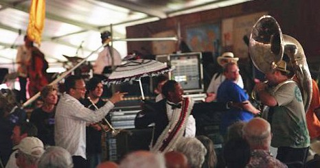 Brass Bands Make You Move Your&nbsp;Body