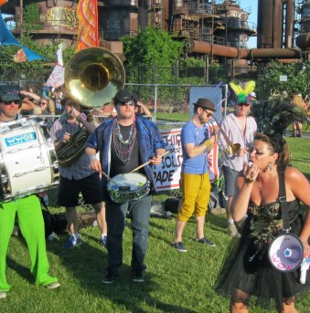 Tubaluba comes to Olympia